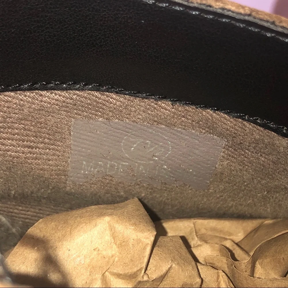 Urban Outfitters Taupe Leather Ankle Heel‎ Bootie 7.5